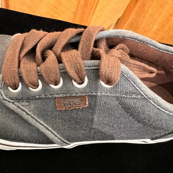 SOLD 5/11 Vans Ultracush Retro Men’s Sneakers, Size 8.5 - Picture 14 of 14